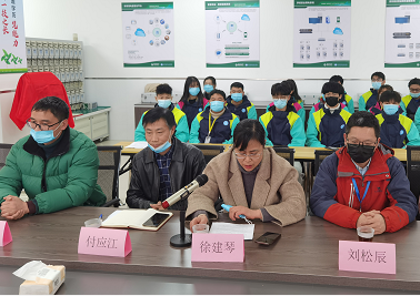 徐建琴校长发言 徐建琴校长发言